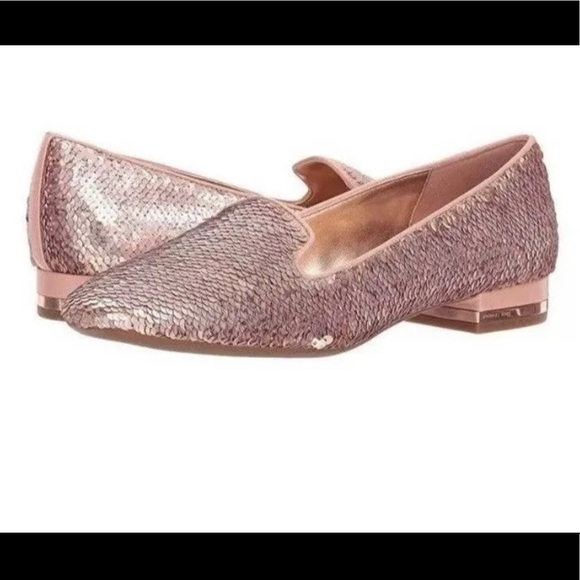 Michael Kors loafers in soft pink!!! - Picture 1 of 15